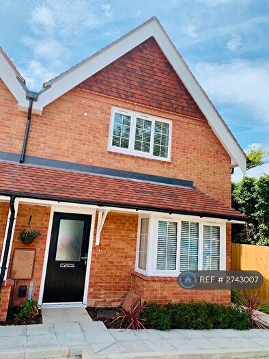 3 Bedroom End Of Terrace House To Rent In Sandcross Lane, Reigate, RH2