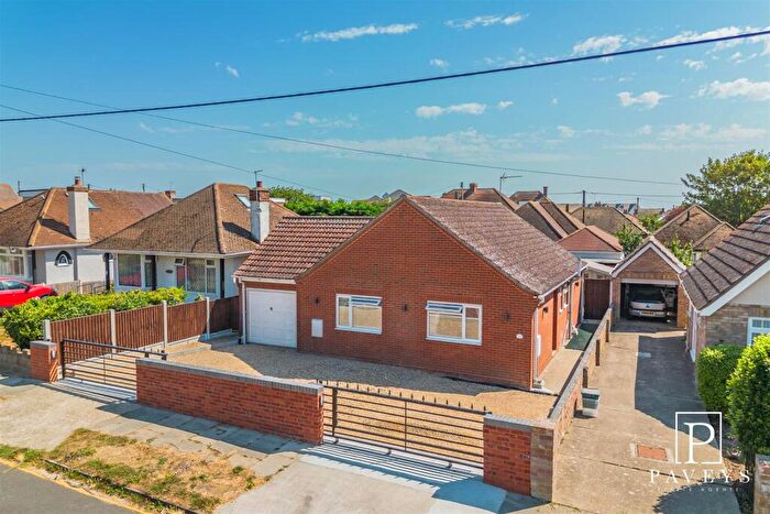 2 Bedroom Detached Bungalow For Sale In Florence Road, Walton On The Naze, CO14
