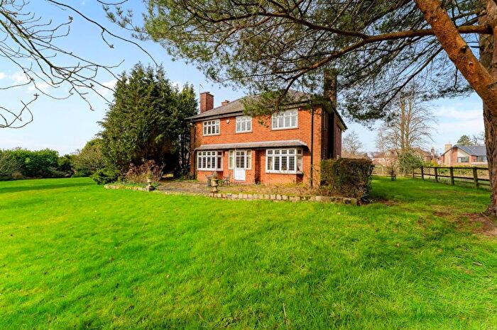 4 Bedroom Detached House For Sale In Oaklands Farm, Heybridge Lane, Prestbury, SK10