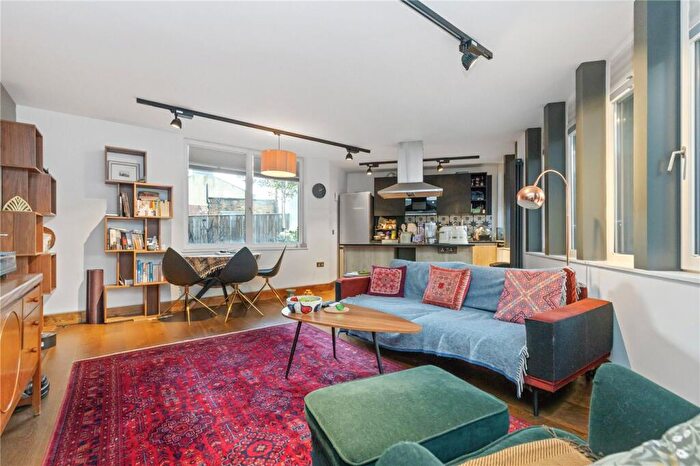 2 Bedroom Apartment To Rent In Legard Road, London, N5