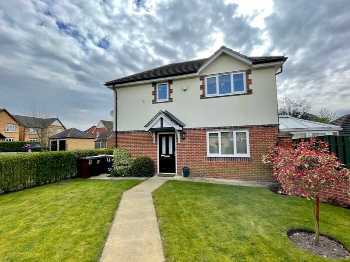 2 Bedroom Semi-Detached House To Rent In Cygnet Close, Brampton Bierlow, S63