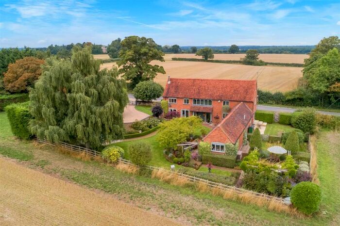 5 Bedroom Barn Conversion For Sale In Leicester Lane, Leamington Spa, Warwickshire, CV32