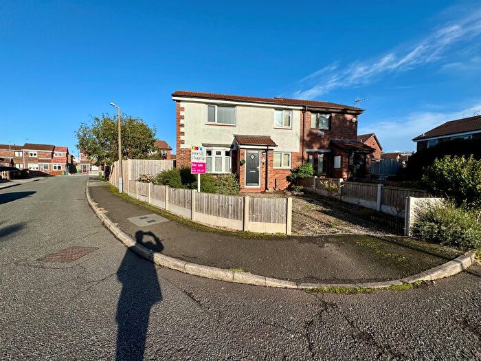 2 Bedroom Semi Detached House For Sale In Kinmel Close, Birkenhead, CH41