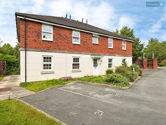 1 Bedroom Flat For Sale In Clonners Field, Stapeley, Nantwich, Cheshire, CW5