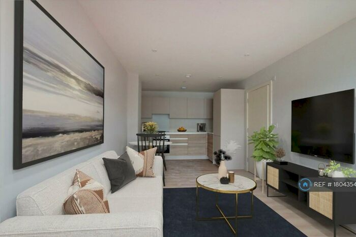 2 Bedroom Flat To Rent In Richmond House, Bournemouth, BH2