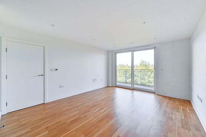 1 Bedroom Flat For Sale In Octavius Street, Deptford, London, SE8