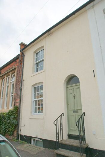1 Bedroom Flat To Rent In Liverpool Road, Walmer, CT14