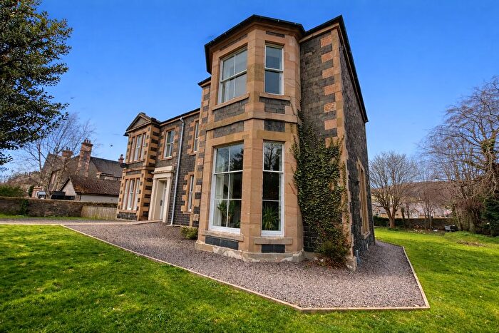 2 Bedroom Flat For Sale In Scottish Borders, Galashiels, TD1