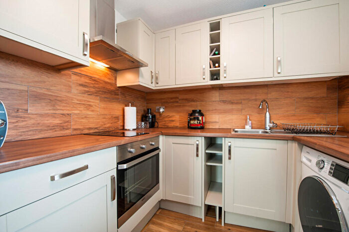 1 Bedroom Apartment To Rent In Cypress Court, Cheltenham, GL51