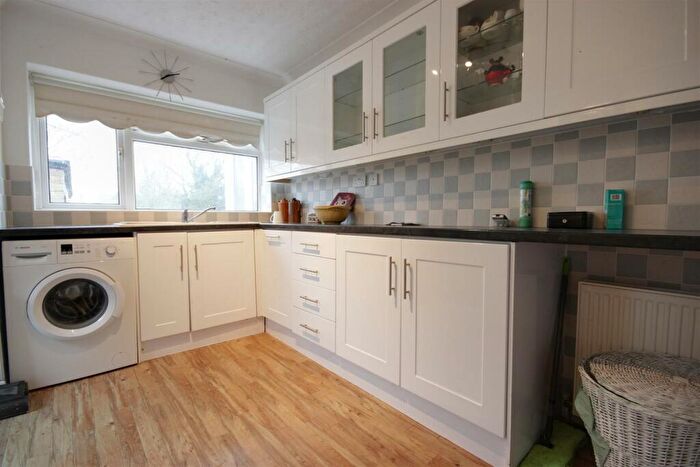 2 Bedroom Semi-Detached Bungalow For Sale In Southgate, Hornsea, HU18