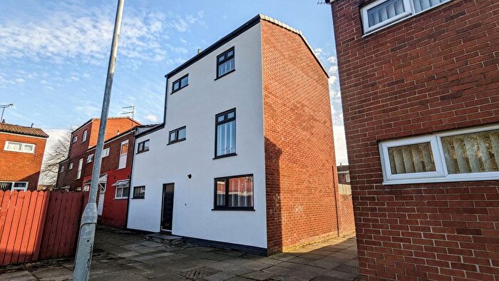 5 Bedroom End Of Terrace House For Sale In Carfield, Skelmersdale, WN8