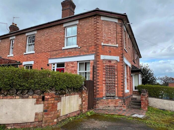 1 Bedroom End Of Terrace House To Rent In Albert Park Road, Malvern, WR14