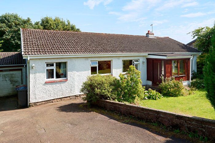 4 Bedroom Detached Bungalow For Sale In Netherwood, Johnshill, Lochwinnoch, PA12
