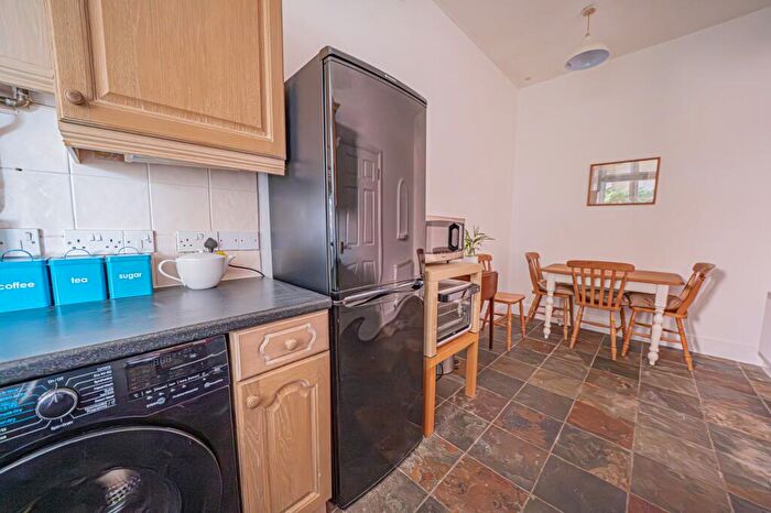 2 Bedroom Apartment For Sale In Tredington Park, Hatton Park, CV35
