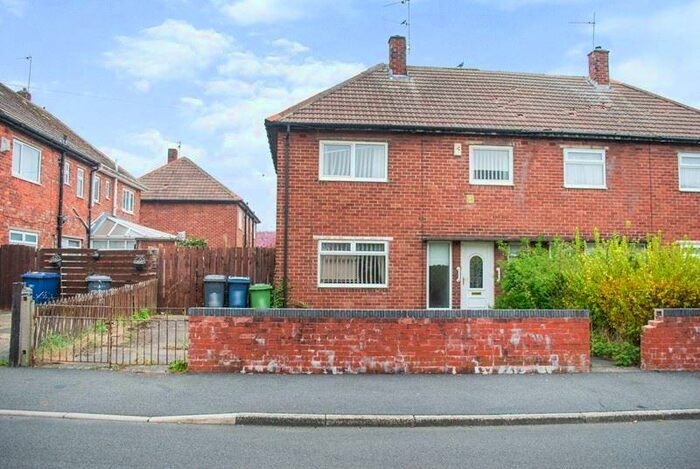 3 Bedroom Semi-Detached House To Rent In Medway Avenue, Hebburn, Hebburn, Tyne And Wear, NE31