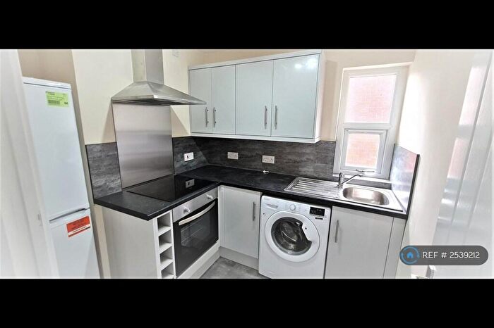 1 Bedroom Flat To Rent In Monk Bridge Road, Leeds, LS6