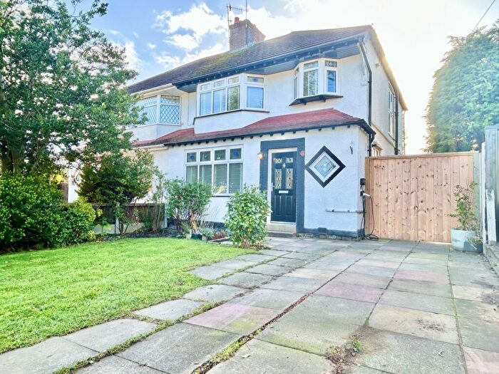 3 Bedroom Semi Detached House For Sale In Princes Boulevard, Wirral, Merseyside, CH63