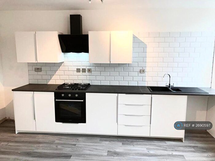 1 Bedroom Flat To Rent In Westgate, Burnley, BB11