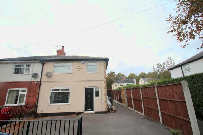 3 Bedroom Semi-Detached House To Rent In Horsforth, Leeds, West Yorkshire, LS18