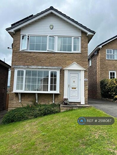 3 Bedroom Detached House To Rent In Templars Close, Greetland, HX4