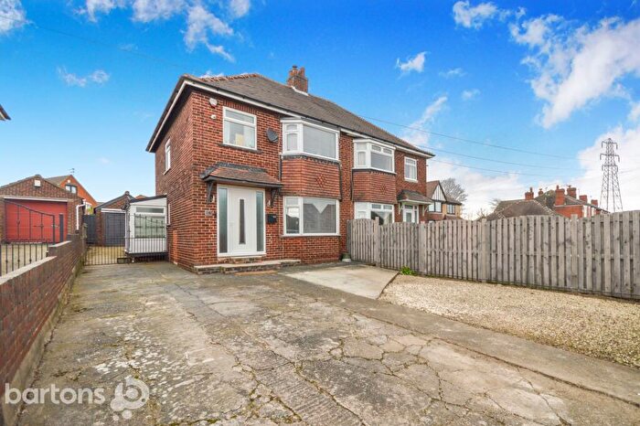 3 Bedroom Semi Detached House For Sale In Hill Top Lane, Rotherham, S61