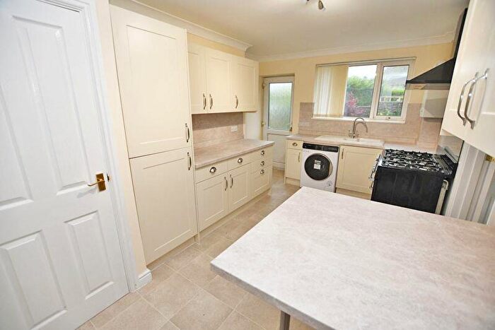 2 Bedroom Bungalow For Sale In Trapfield Close, Maidstone, ME14