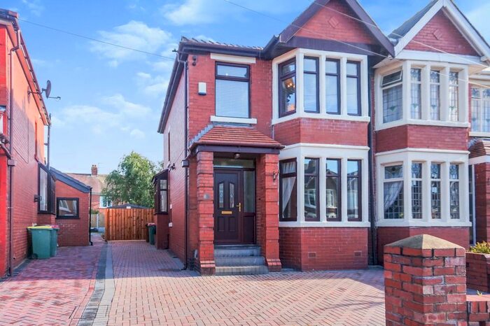 3 Bedroom Semi-Detached House To Rent In Merrick Avenue, Preston, PR1