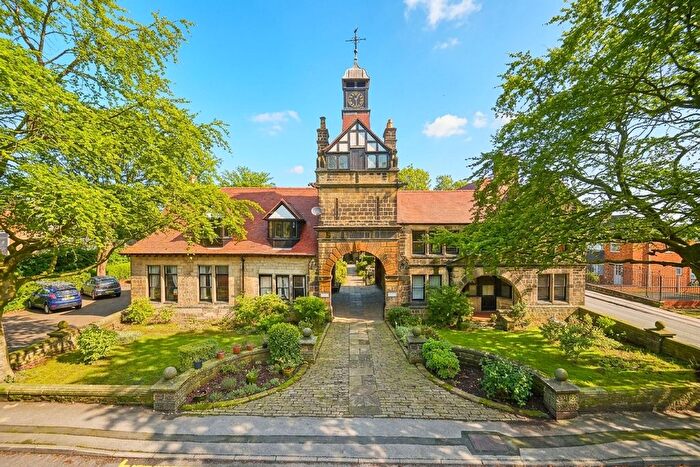 2 Bedroom Property For Sale In Woodfield Drive, Harrogate, HG1