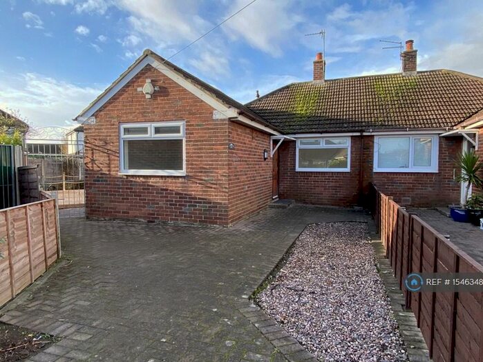 2 Bedroom Bungalow To Rent In Hermon Avenue, Thornton-Cleveleys, FY5