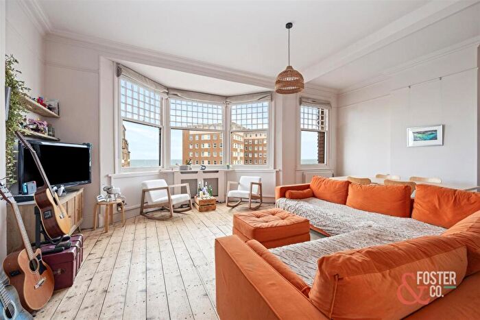 2 Bedroom Flat For Sale In St. Catherines Terrace, Hove, BN3