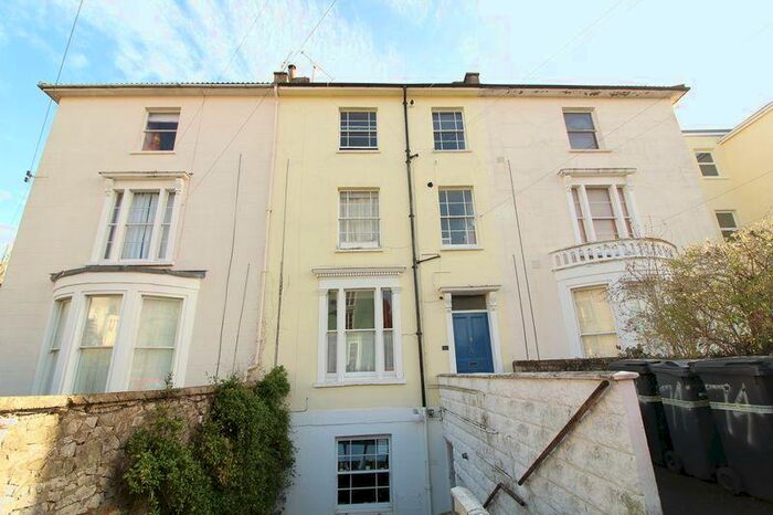 2 Bedroom Flat To Rent In Hampton Park, Redland, BS6