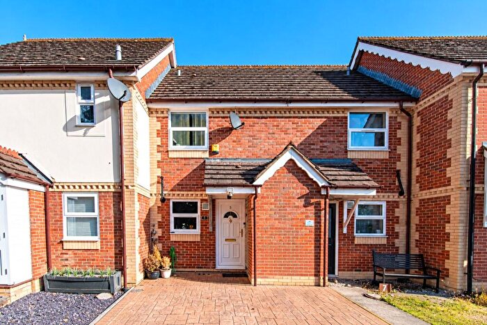 2 Bedroom Terraced House For Sale In Short Furlong, Didcot, Oxfordshire, OX11