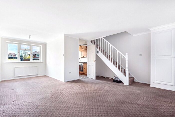 3 Bedroom Semi-Detached House To Rent In Haslam Close, Ickenham, Uxbridge, UB10