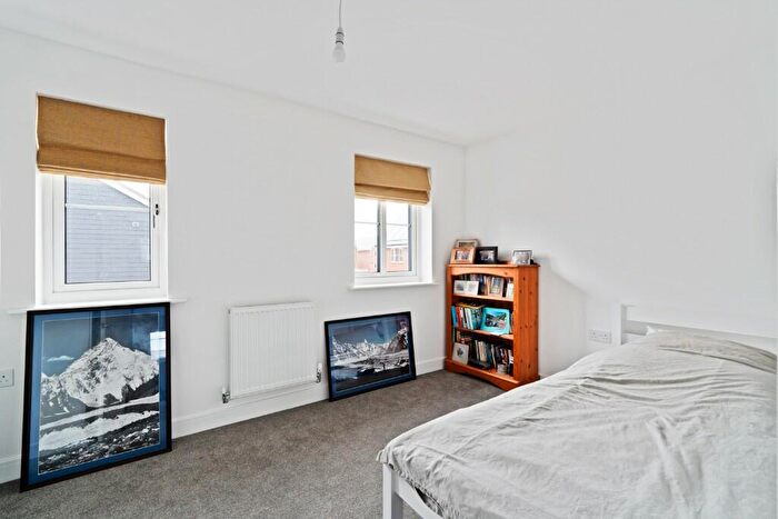 2 Bedroom Terraced House For Sale In Arden Drive, Warsash, SO31