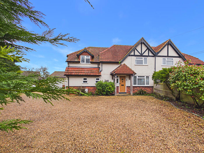 3 Bedroom Semi Detached House For Sale In The Rise, Pleck Lane, Kingston Blount, Chinnor, Oxfordshire, OX39