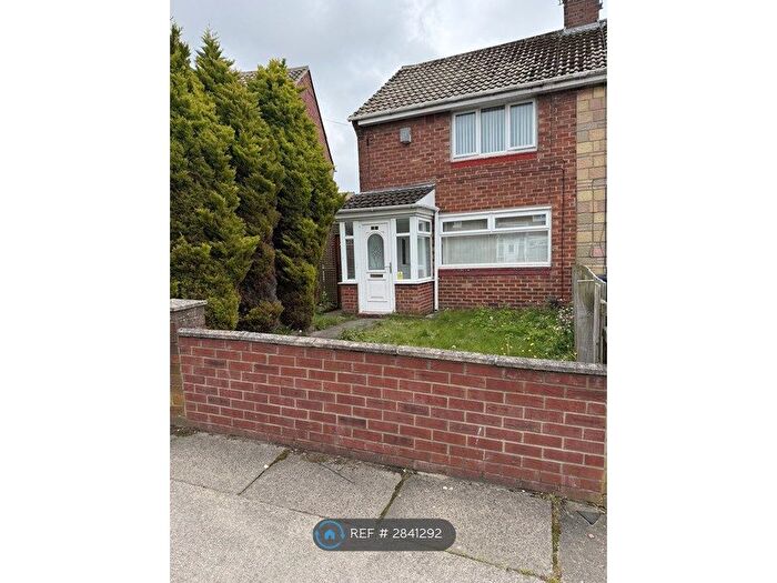 2 Bedroom Semi-Detached House To Rent In Avonmouth Square, Sunderland, SR3