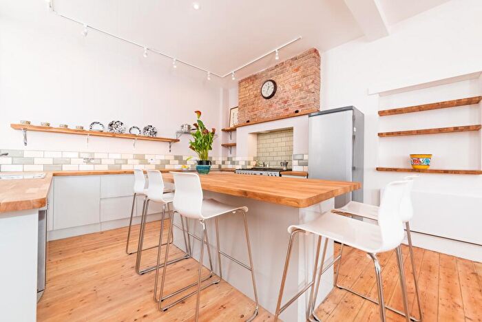 4 Bedroom Terraced House To Rent In St Georges Road, Brighton, BN2