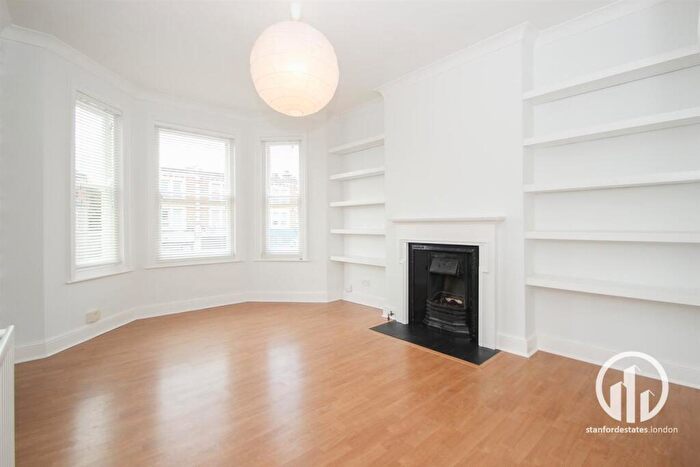 1 Bedroom Property To Rent In Hither Green Lane, Hither Green, London, SE13