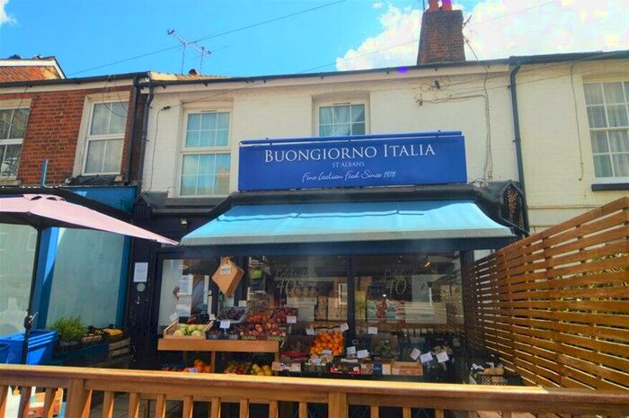 1 Bedroom Flat To Rent In Lattimore Road, St Albans, Hertfordshire, AL1