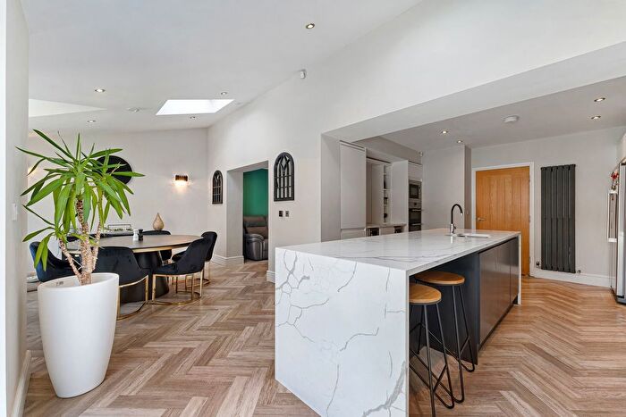 4 Bedroom Detached House For Sale In Portrush Close, Widnes, WA8