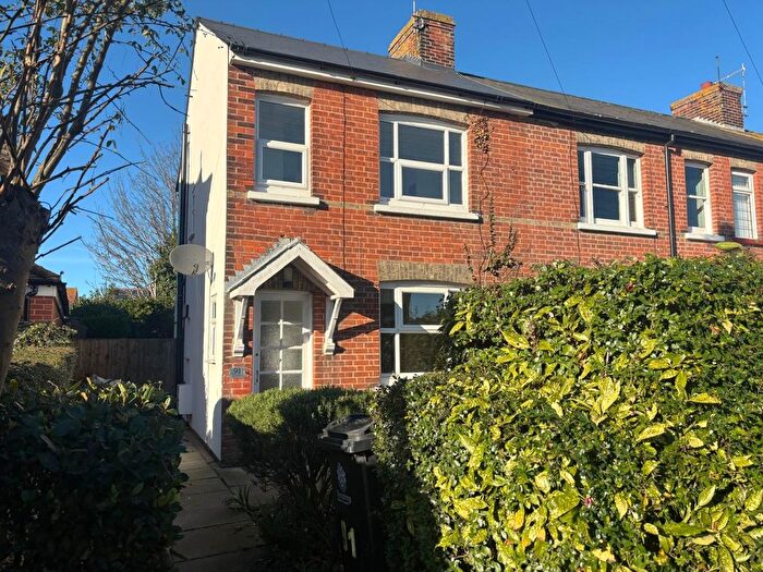 2 Bedroom Cottage To Rent In Old Road, Frinton On Sea, CO13