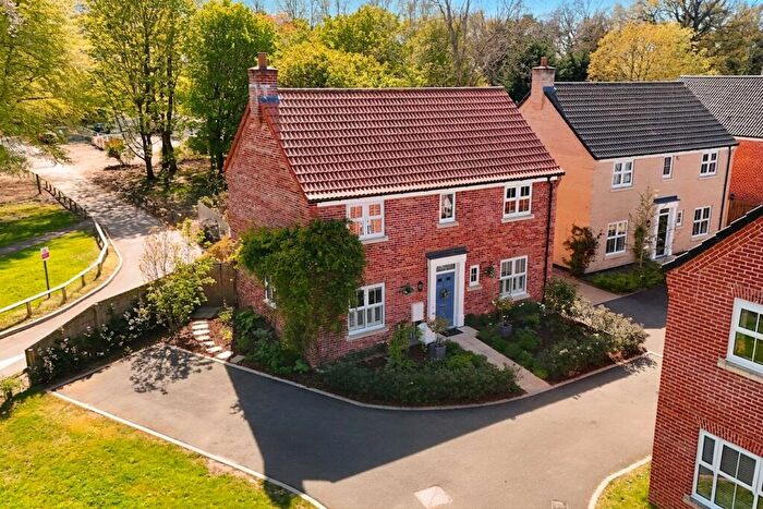 4 Bedroom Detached House For Sale In Warner Way, Little Plumstead, Norwich, NR13