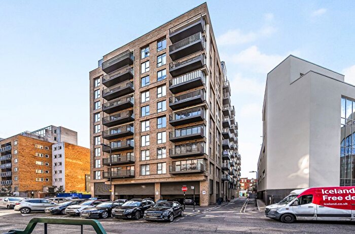 1 Bedroom Flat For Sale In Freedom House, Brownlow Road, London, W13