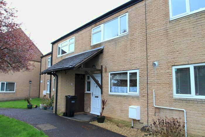 3 Bedroom Flat To Rent In Colne Green, Keynsham, Bristol, BS31