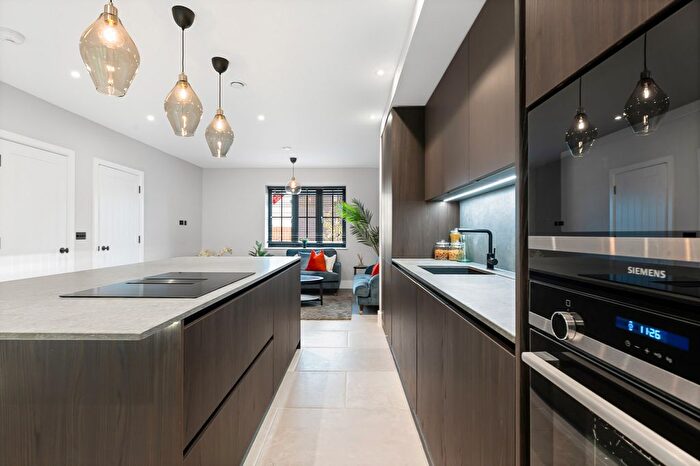 1 Bedroom Flat For Sale In Unit Abbotswood Place, Streatham, SW16