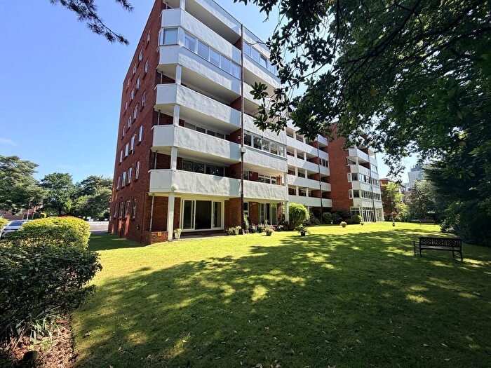 2 Bedroom Ground Maisonette For Sale In Princess Road, Westbourne, BH12