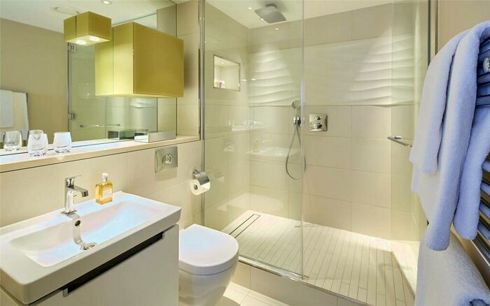 1 Bedroom Flat To Rent In Bow Lane, City, EC4M