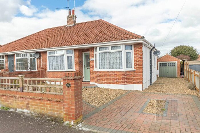3 Bedroom Semi Detached Bungalow For Sale In Orchard Close, Thorpe St Andrew, NR7