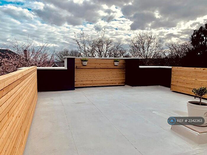 2 Bedroom Maisonette To Rent In Honor Oak Road, London, SE23