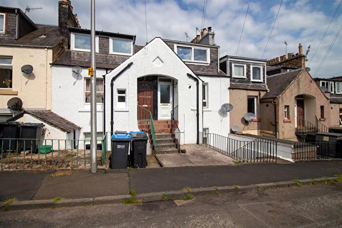 2 Bedroom Maisonette For Sale In Wellogate Place, Hawick, TD9